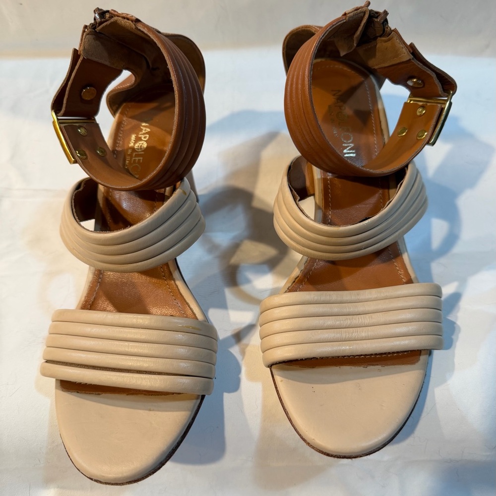 Nap Leoni  Two-Tone Padded-Strap Ankle Sandals in Beige/Brown made in Italy